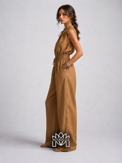 Zenaide | Mono color camel con escote alto anudado y pierna ancha